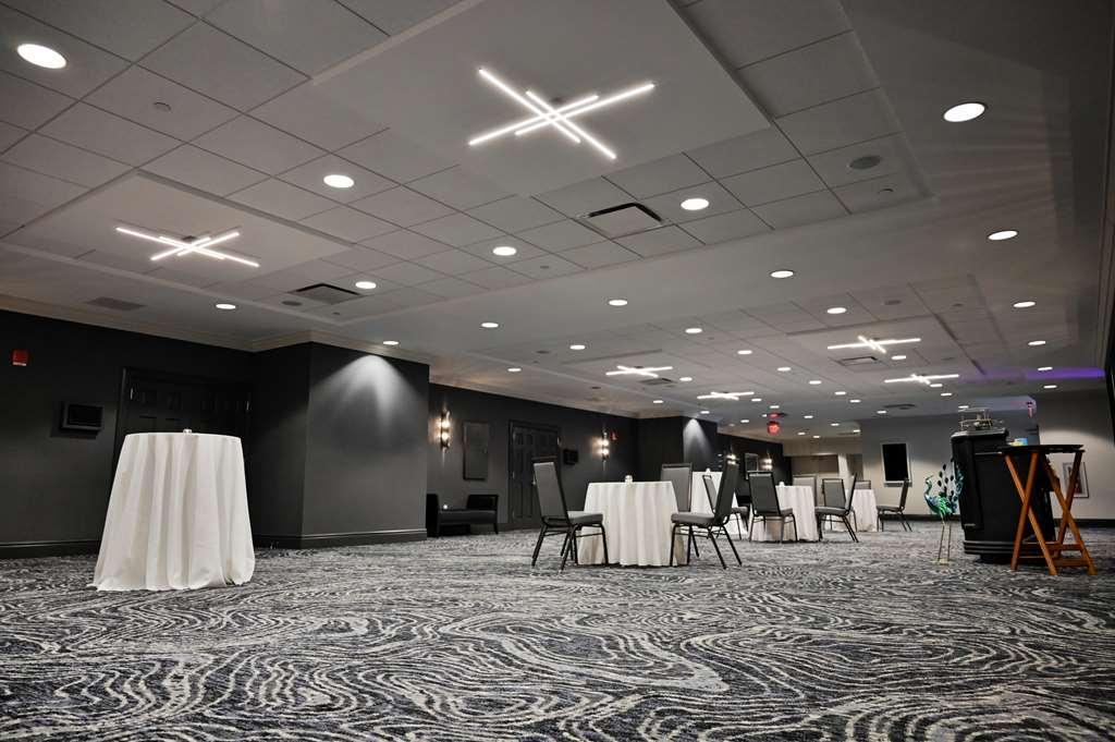 Doubletree By Hilton Pittsburgh Monroeville Convention Center Facilities photo