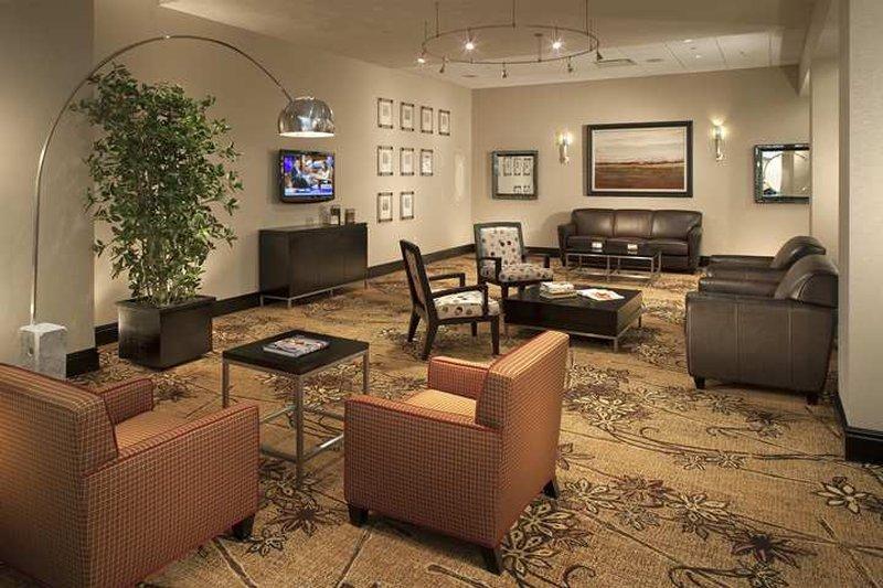 Doubletree By Hilton Pittsburgh Monroeville Convention Center Exterior photo