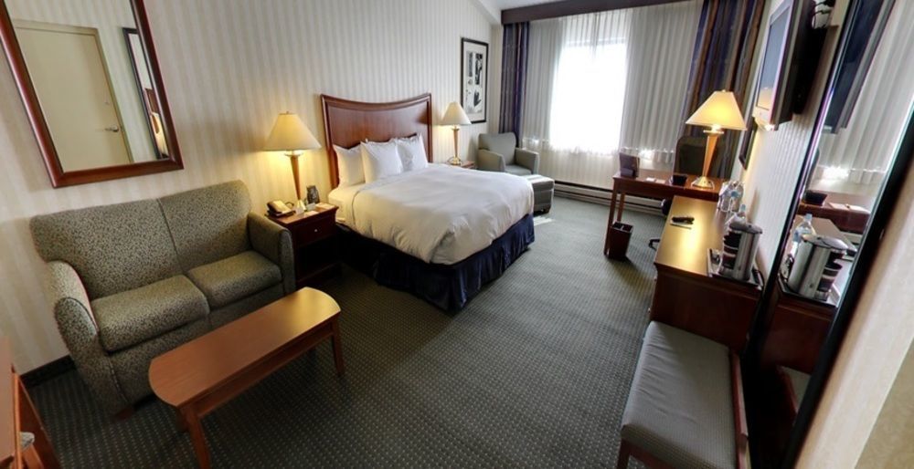 Doubletree By Hilton Pittsburgh Monroeville Convention Center Exterior photo